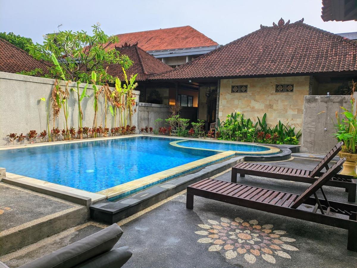 קוטה לומבוק Taman Sari Cottages מראה חיצוני תמונה