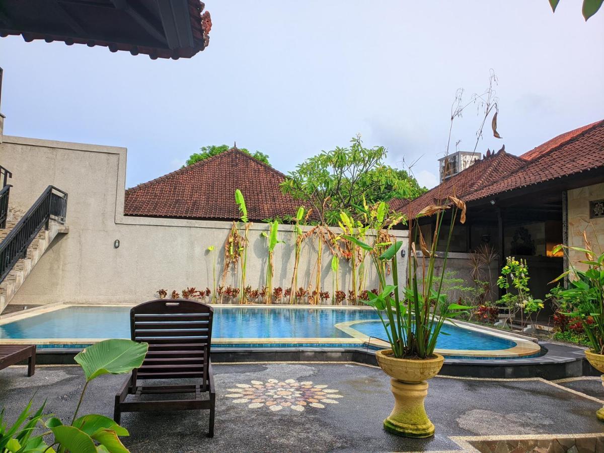 קוטה לומבוק Taman Sari Cottages מראה חיצוני תמונה