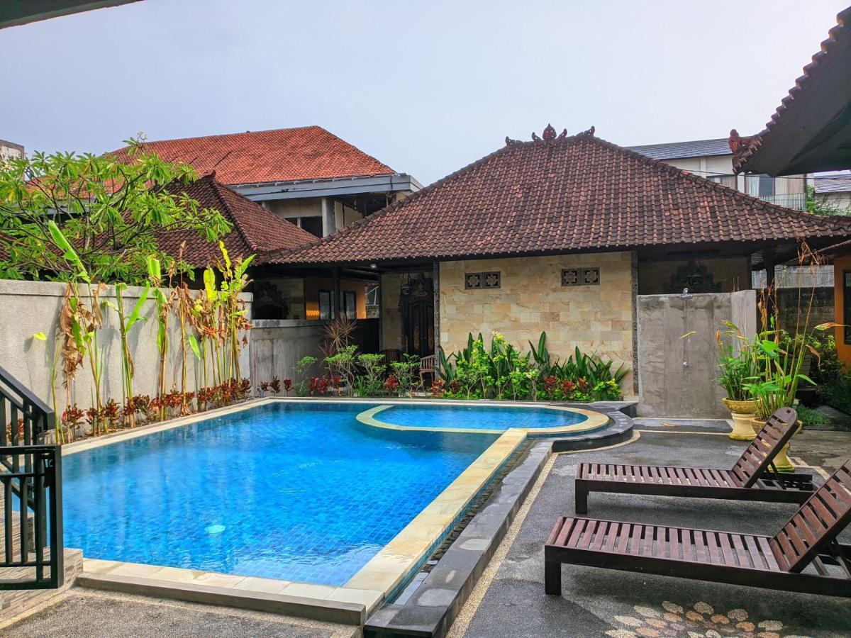 קוטה לומבוק Taman Sari Cottages מראה חיצוני תמונה