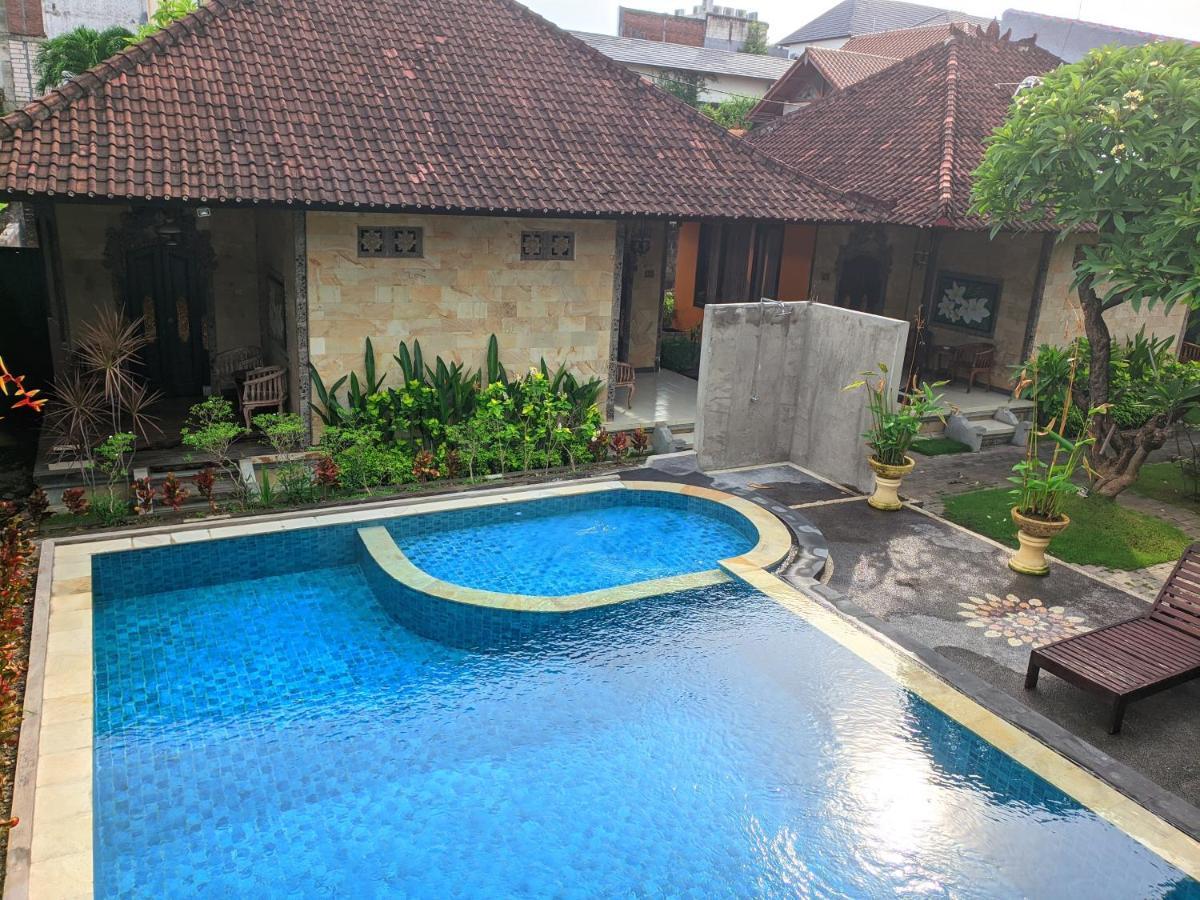 קוטה לומבוק Taman Sari Cottages מראה חיצוני תמונה