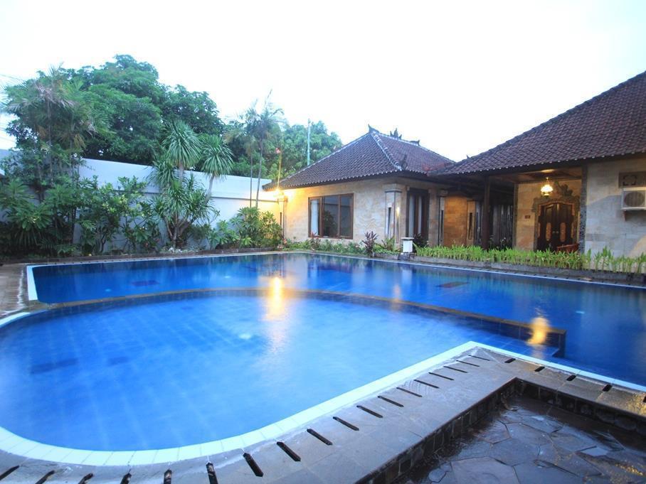 קוטה לומבוק Taman Sari Cottages מראה חיצוני תמונה