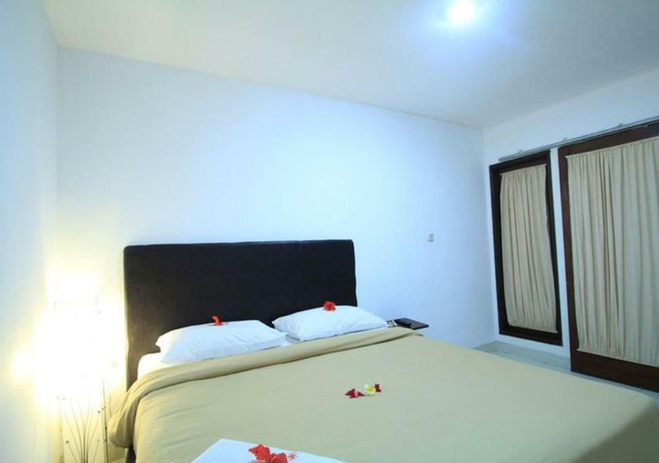 קוטה לומבוק Taman Sari Cottages מראה חיצוני תמונה