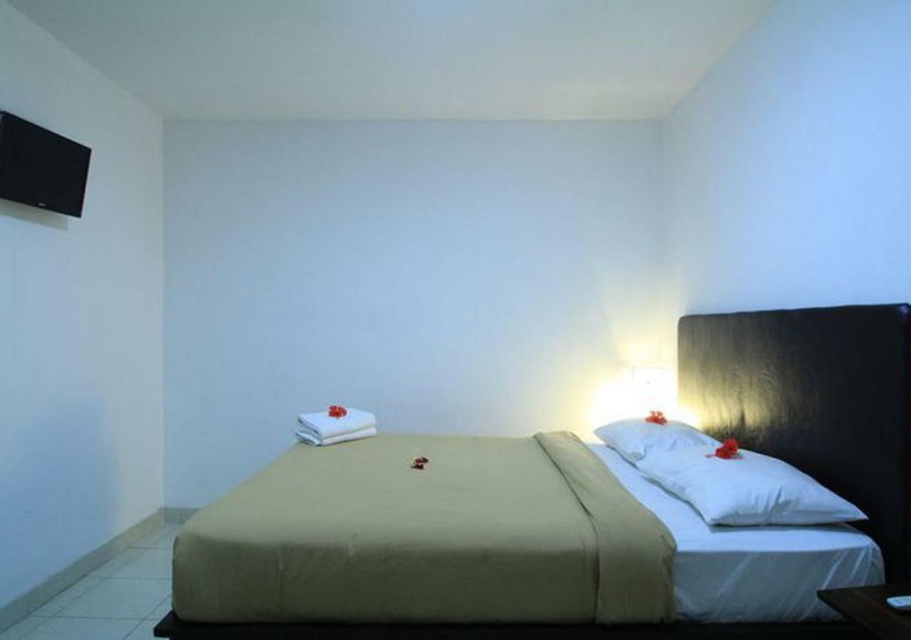 קוטה לומבוק Taman Sari Cottages מראה חיצוני תמונה