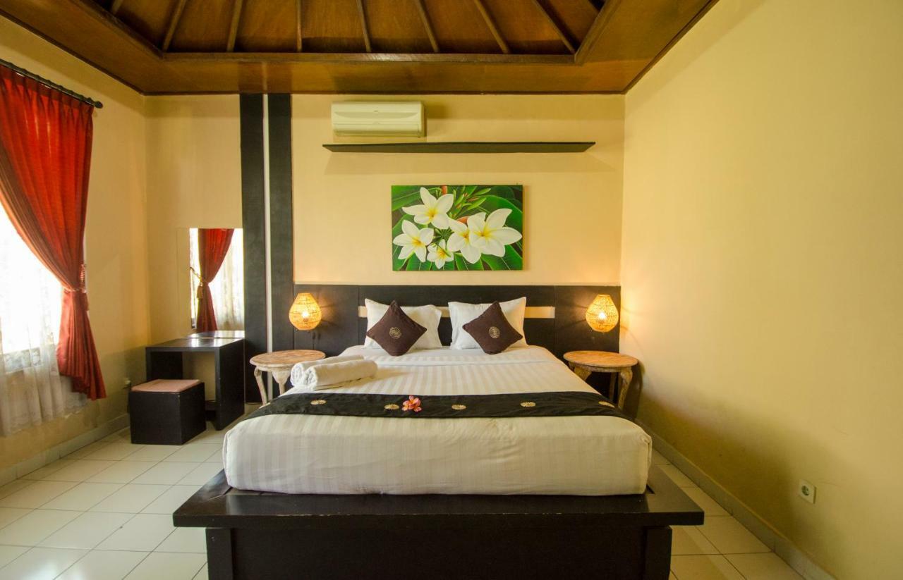 קוטה לומבוק Taman Sari Cottages מראה חיצוני תמונה