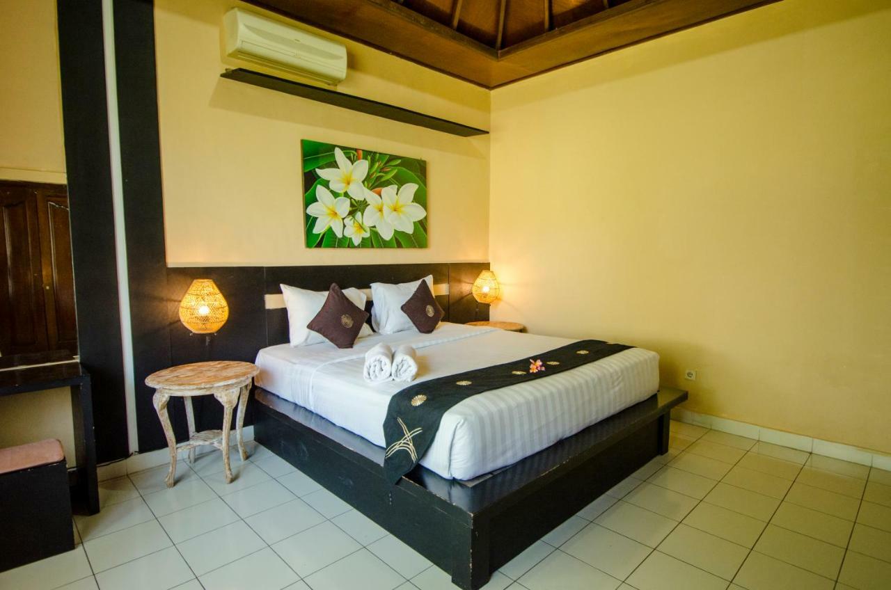 קוטה לומבוק Taman Sari Cottages מראה חיצוני תמונה